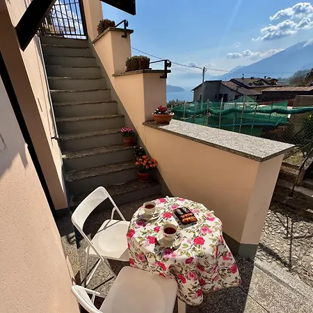 Casa Ermy * Vercana